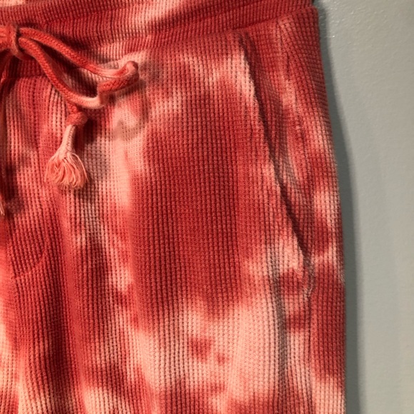 Design Lab Lord & Taylor Pink Tie Dye Waffle Lounge Pants Joggers - Picture 6 of 10